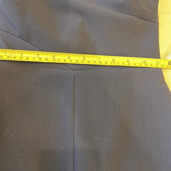 Likely dress with front slit - Picture 7 of 8